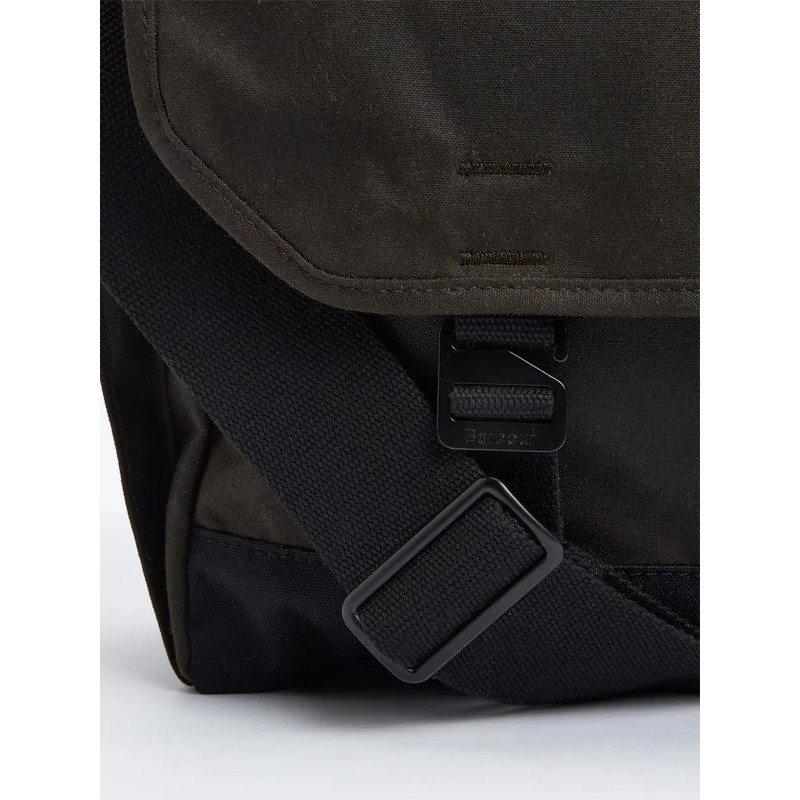 Sac ciré Field Messenger Barbour