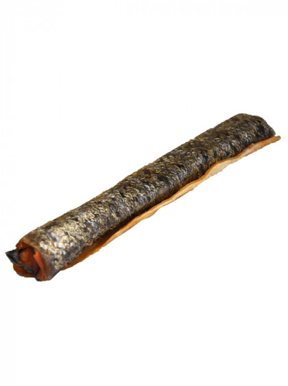 Peau de saumon avec de la chair vrac