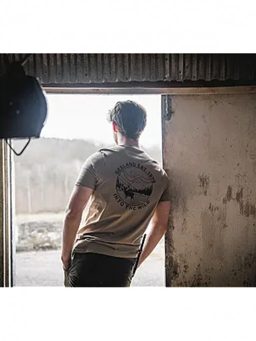 T-shirt Hunting Landscape Seeland