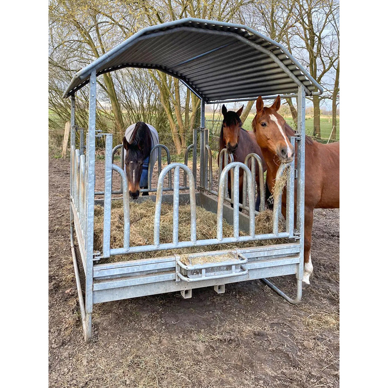 Râtelier carré à arceaux galva 212x212cm 12 places Kerbl