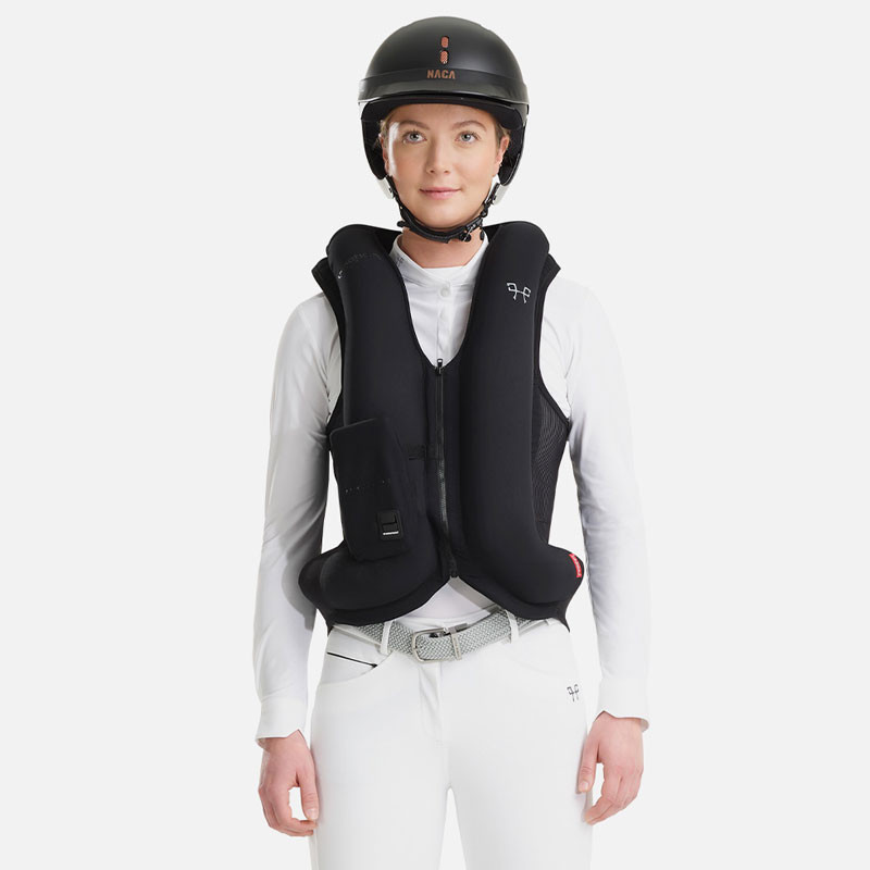 Gilet Airbag Twist'Air Horse Pilot gonflé femme face